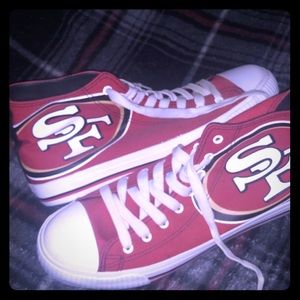 Men’s shoes size 11!